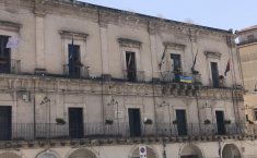 Sfiducia a Modica, il Pd incalza: "Chi ha le dieci firme le presenti, noi le voteremo"