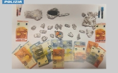 Ragusa, addosso vari tipi di droga: arrestato gambiano in centro storico