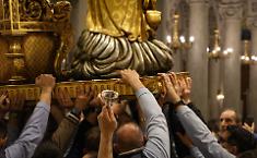 Il Venerd&igrave; santo alla basilica dell'Annunziata di Comiso e il ruolo dei portatori
