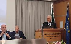 Ragusa, l'Ordine: "Sempre pi&ugrave; medici del nostro territorio si trasferiscono all'estero"