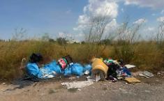 Ragusa e la strada ricettacolo di rifiuti, la denuncia dell'attore e regista Germano Martorana