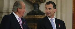 Felipe di Spagna rinuncia all'eredità del padre: è crisi in famiglia?