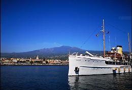 A Riposto lo yacht di superlusso che ospitò Churchill e Roosevelt