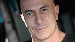 Il cabaret di Roberto Ciufoli a Castellammare