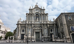Catania, nuova illuminazione artistica per frontale Cattedrale