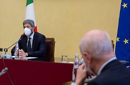 Crisi di governo, stallo totale: stasera Fico al Colle, Mattarella  un bivio