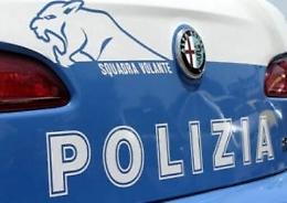 Siracusa, cibo pessimo e toilette chiuse: e i migranti sequestrano personale del centro