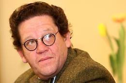 Le scuse di Philippe Daverio ai siciliani: "Sono umano e sanguigno come i miei parenti svevi"