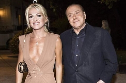 Berlusconi e Pascale si sono lasciati