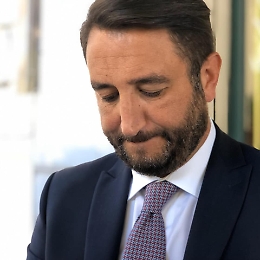 M5S, Cancelleri rilancia l'alleanza col Pd e bacchetta Di Battista:  &laquo;Vuole chiamarsi "Disfattista"?&raquo;