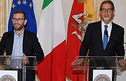 Il “salva Sicilia”, il rosso, il nero e l'orizzonte delle Regionali 2022