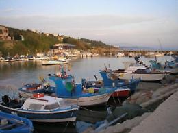 Marineria, il sindaco Valenti dopo gli incontri con Prefetto e Presidente Regione alza la voce