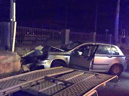 Catania, incidente nella notte in piazza dei Martiri: 3 feriti