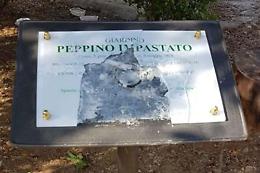 Vandalizzata al Cep targa a Peppino Impastato