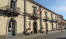 Piedimonte Etneo, assenteismo al Comune
Ecco chi sono i 49 impiegati indagati