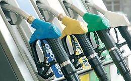 Prezzi del gasolio alle stelle, in autostrada verso i 2,5 euro al litro