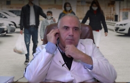 L'infettivologo Cacopardo: «Virus ormai endogeno, circola in famiglia»