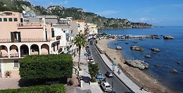 Covid, 19 casi a Giardini Naxos: chiuso Consorzio Rete Fognante