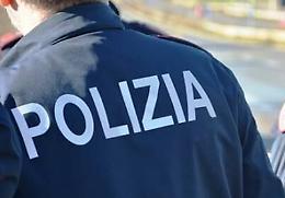 Fuoco al cancello di una sessantaseienne: indagini in corso