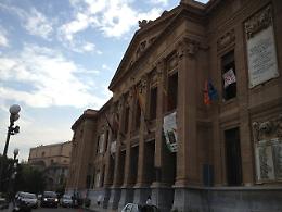 Quorum saltato a Messina: delibere rinviate tra accuse di "cementificazione"