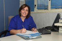 Antonella, la "figlia del terremoto" che oggi fa l'ostetrica