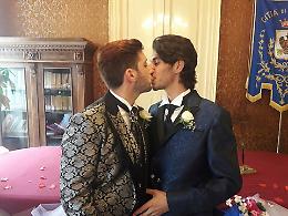 Francesco e Giosu&egrave; oggi sposi: a Vittoria si realizza un sogno d'amore