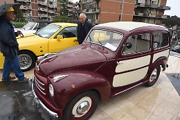 Catania, il raduno di auto e moto d'epoca organizzato dallo "Scorpione dell'Etna"