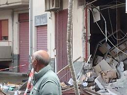 Assalti in serie ai bancomat del Catanese: prelevare &egrave; diventata un'impresa