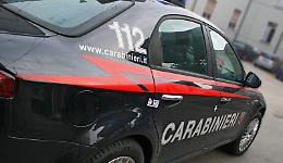 Sequestrata in casa dal compagno poteva andare in bagno soltanto con il suo consenso: un arresto