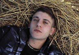 Rkomi, le sonorità del rap arrivano all'Afrobar di Catania