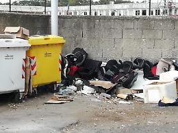 Catania: direttive non applicate sullo smaltimento dei seggiolini auto