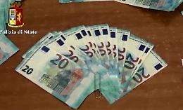 Catania, spesa coi soldi falsi Tre arresti, si cerca la stamperia