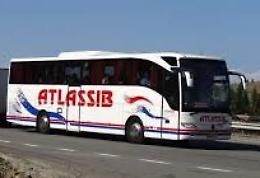 Gli vietano di fumare nel pullman
e lui ferisce autista e bigliettaio