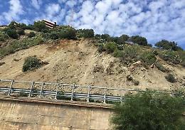 A18, ecco tutti i misteri della frana tra abusivismo e vasche d’irrigazione