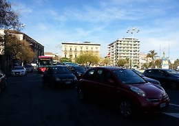 Maratona, Porta Santa e shopping traffico in tilt nel centro di Catania