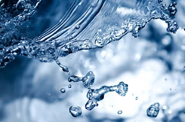 Via Ustica senza acqua da due settimane