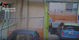 Gela, nella mensa dell'ospedale era un "Magna, magna": arresti e 36 indagati per furti in serie