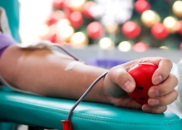 Sanità, record di donazioni di sangue per un 46enne catanese che tocca quota 200