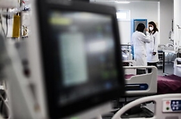 Il virus rallenta la sua marcia in Sicilia: 34,3% nuovi positivi in meno rispetto a 7 giorni fa