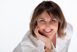 Cristina Cassar Scalia: Racconto la mia Sicilia, seducente e "nera"