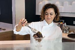 Le rame di Napoli diventano un gelato, la novità di Serena Urzì