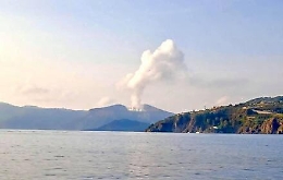 Gas in salita, Vulcano si prepara all'evacuazione nell'area del porto