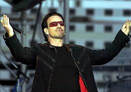 Bono Vox: "Mi imbarazzano le canzoni degli U2 e non mi piace il nome della band"