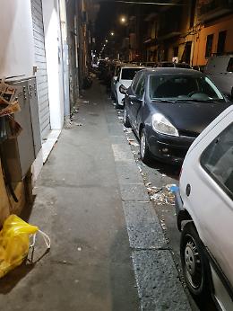 Catania: il degrado si estende in tutta la città