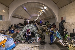 Ucraina, il mondo fa fronte comune contro Putin: &laquo;Sta commettendo crimini di guerra&raquo;