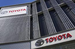 Toyota: utile operativo record nell'anno fiscale, +36,3%