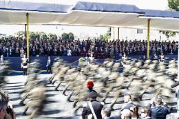 2 giugno: 5mila sfilano ai Fori Imperiali, 'insieme per la pace'