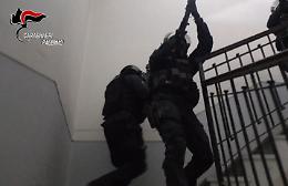 Palermo, azzerato il gruppo di pusher dello Sperone che "fatturava" 5 mila euro al giorno