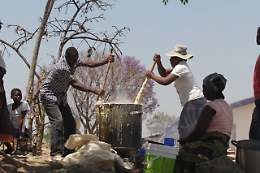 Zimbabwe: 3,8 mln persone alla fame, 2 milioni sono bambini