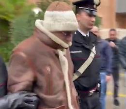 Messina Denaro, la figlia Lorenza si rifiuta di incontrarlo: non andrà ai colloqui in carcere